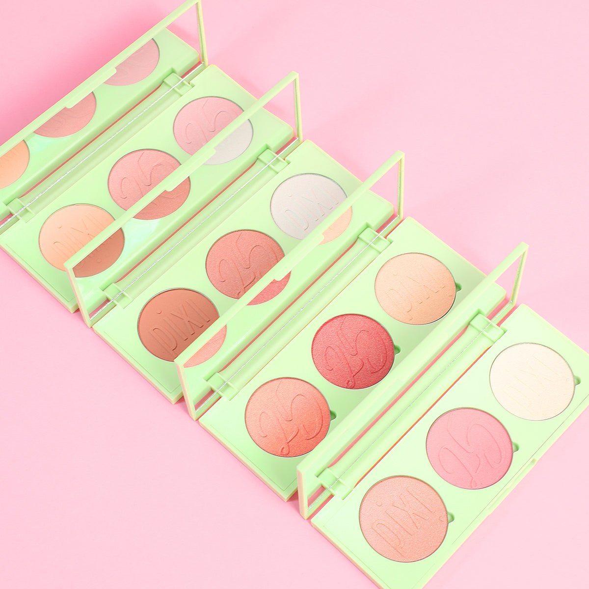 Own-Your-Glow Palette 17 of 17