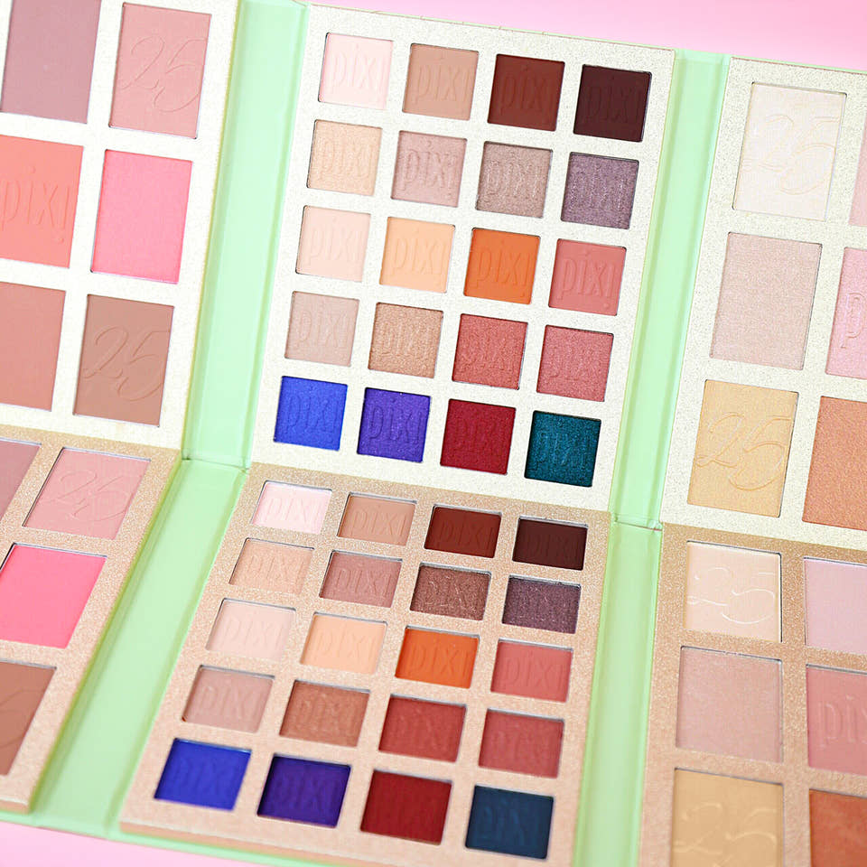 Limited Edition Beauty Kit  view 2