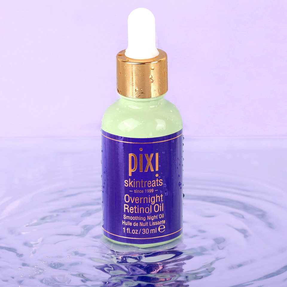 Overnight Retinol Oil smoothing night oil view 1